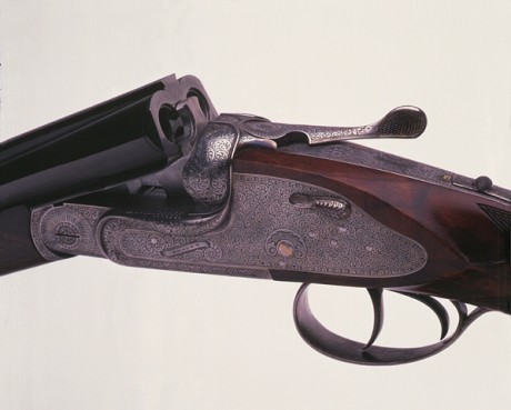 Hola amigos: Tanta fama tienen los rifles de calidad express ingleses, que, aunque, como casi siempre, 10