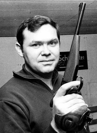 ALEKSANDR MELENTIEV 
Moscú 20 de Julio de 1.980. XXII Juegos Olímpicos de Verano.
Campeón olímpico y récord 11