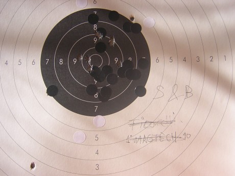 Recientemente he comprado municon Barnaul 9mm FJM ,me la recomendo el vendedor para precision. Solo se 60