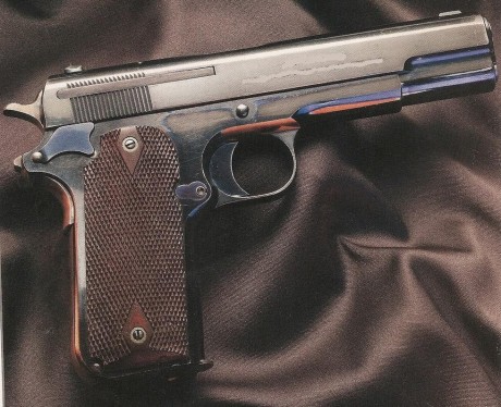 Hace unos días encontré por casualidad en una web extranjera un arma a la venta que hacía muchos años 00