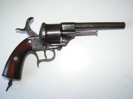 Hace unos días encontré por casualidad en una web extranjera un arma a la venta que hacía muchos años 170