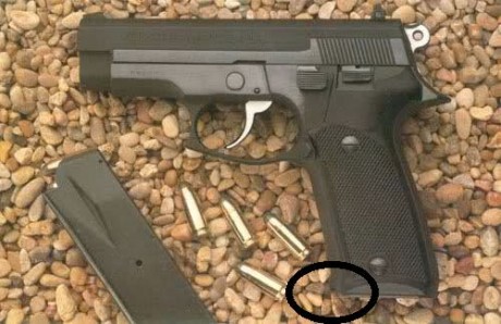 Estimados Foristas:
Apelo a vuestra experiencia para conocer su opinion sobre la Pistola Astra 100 ya 120