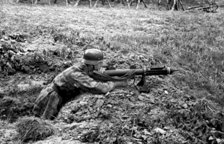 Hace unos días encontré por casualidad en una web extranjera un arma a la venta que hacía muchos años 140