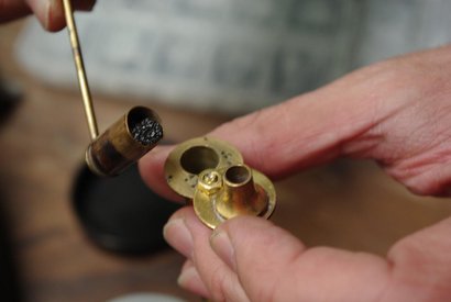 Gracias al amigo  Héctorvillajos ,  Meatonthetable  y  Wilcow , por fin he probado la avancarga.

No ha 60