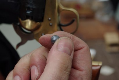 Gracias al amigo  Héctorvillajos ,  Meatonthetable  y  Wilcow , por fin he probado la avancarga.

No ha 120