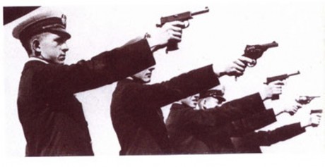 Hace unos días encontré por casualidad en una web extranjera un arma a la venta que hacía muchos años 120