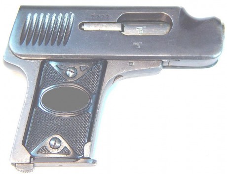 Hace unos días encontré por casualidad en una web extranjera un arma a la venta que hacía muchos años 101