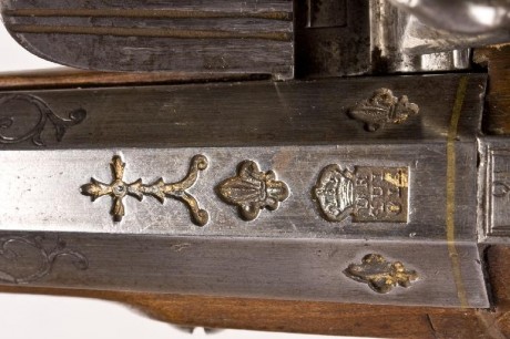 Bueno, pues me presento entrando en el mundillo del coleccionismo de armas. Necesitaría ayuda para identificar 40