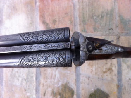 Tengo una escopeta heredada de mi padre que quiero vender pero no tengo ni idea de cual puede ser su valor. 131