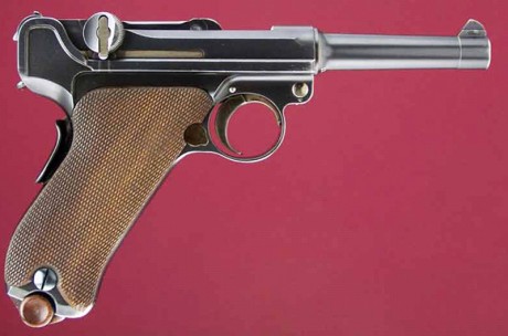Hace unos días encontré por casualidad en una web extranjera un arma a la venta que hacía muchos años 31