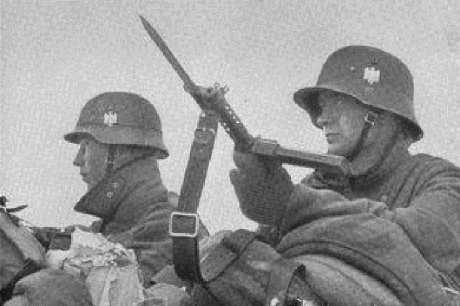 Hace unos días encontré por casualidad en una web extranjera un arma a la venta que hacía muchos años 150