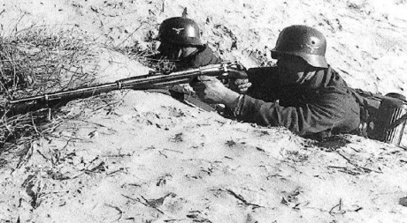 Hace unos días encontré por casualidad en una web extranjera un arma a la venta que hacía muchos años 80