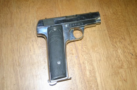 Hace unos días encontré por casualidad en una web extranjera un arma a la venta que hacía muchos años 91