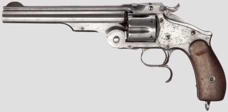 Hace unos días encontré por casualidad en una web extranjera un arma a la venta que hacía muchos años 132