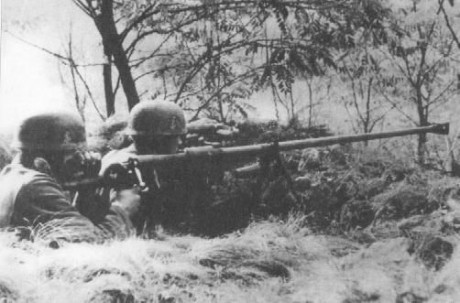 Hace unos días encontré por casualidad en una web extranjera un arma a la venta que hacía muchos años 11