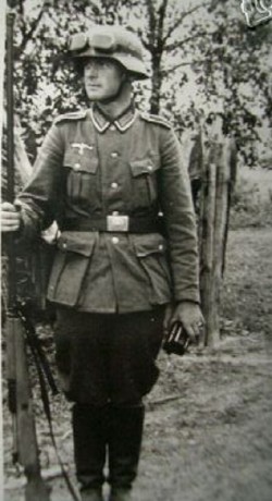 Hace unos días encontré por casualidad en una web extranjera un arma a la venta que hacía muchos años 20