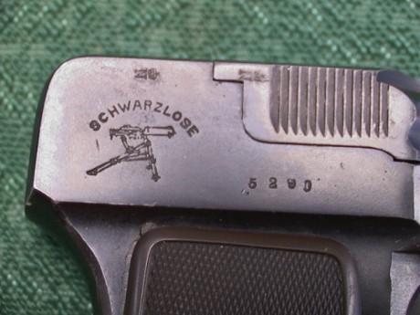 Hace unos días encontré por casualidad en una web extranjera un arma a la venta que hacía muchos años 50