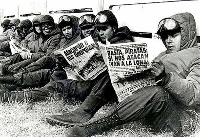 Relevancia de las islas:

En otro tiempo en las islas existían importantes puestos balleneros, pero 150