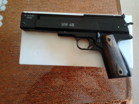 Hola companeros.
La Hatsan a hecho esta nueva pistola de PCP- 
https://www.hatsan.com.tr/new_pcp_at-p1.asp
Un 80