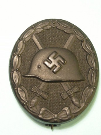 Hace unos días encontré por casualidad en una web extranjera un arma a la venta que hacía muchos años 70