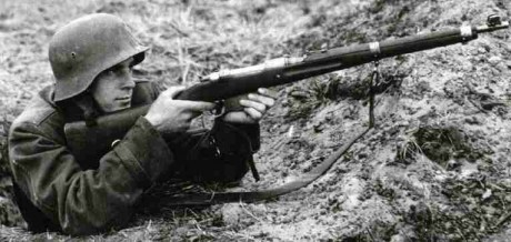 Hace unos días encontré por casualidad en una web extranjera un arma a la venta que hacía muchos años 50