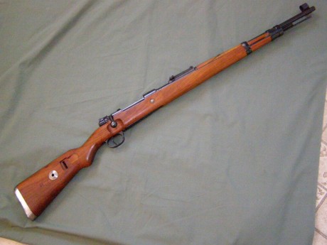 Hace unos días encontré por casualidad en una web extranjera un arma a la venta que hacía muchos años 140