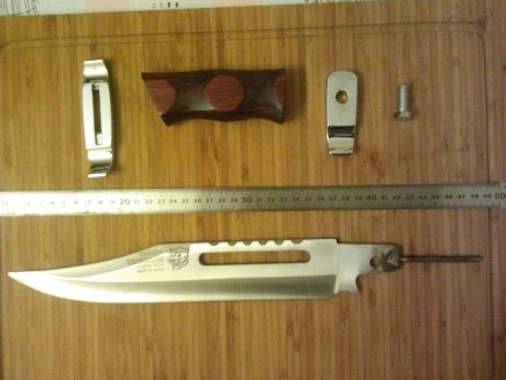 HOLA, ALGUIEN PODRIA AYUDARME? TENGO ESTE CUCHILLO Y QUERRIA HACERLO ENTERIZO, O REFORZARLO, O NO SE, 00