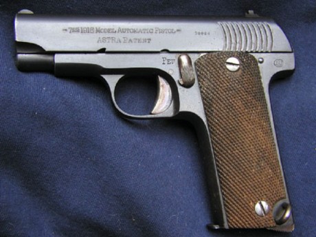 Hace unos días encontré por casualidad en una web extranjera un arma a la venta que hacía muchos años 81