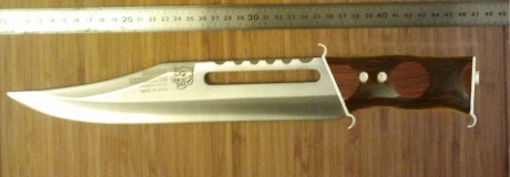 HOLA, ALGUIEN PODRIA AYUDARME? TENGO ESTE CUCHILLO Y QUERRIA HACERLO ENTERIZO, O REFORZARLO, O NO SE, 80