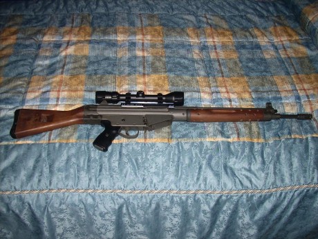 Vendo Cetme C en perfecto estado:

-Con cargador corto original, cargador de 20 limitado con un taco extraible 02