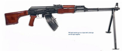 El US Army busca relevo para la carabina M-4
 
  http://www.liveleak.com/view?i=edc_1259608813 20