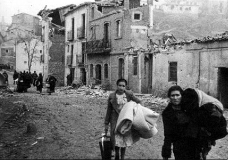 Propongo un nuevo tema en el foro que es la batalla de Teruel o la batalla del frio como bien dijera el 00