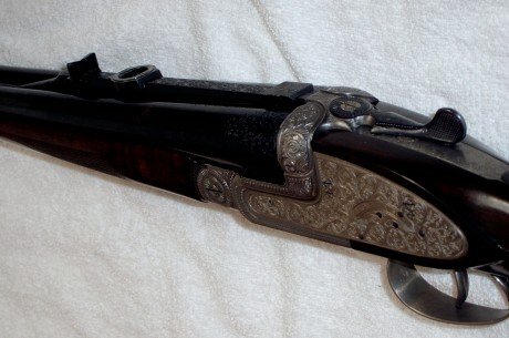 Hola amigos: Tanta fama tienen los rifles de calidad express ingleses, que, aunque, como casi siempre, 20