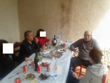 Pues eso dar las gracias al anfitrión y señora por su acogida inmejorable una vez más.

Me lo he pasado 20