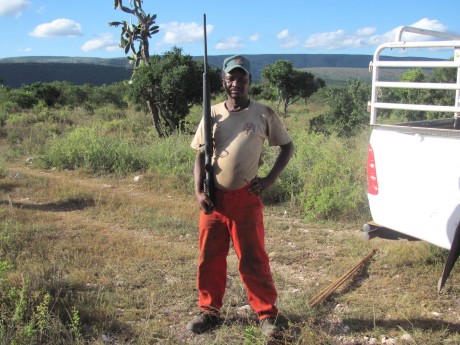 Comienzo este nuevo hilo para todos los que como yo estan bajo en "mono" de volver a Africa, 130