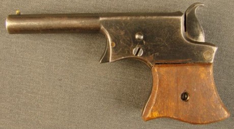Hace unos días encontré por casualidad en una web extranjera un arma a la venta que hacía muchos años 10