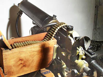 Hace unos días encontré por casualidad en una web extranjera un arma a la venta que hacía muchos años 60