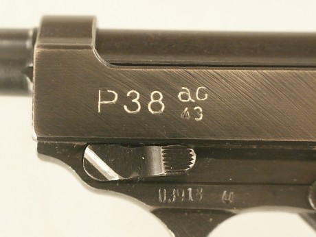 Hace unos días encontré por casualidad en una web extranjera un arma a la venta que hacía muchos años 151