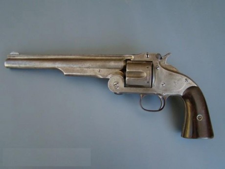 Hace unos días encontré por casualidad en una web extranjera un arma a la venta que hacía muchos años 00