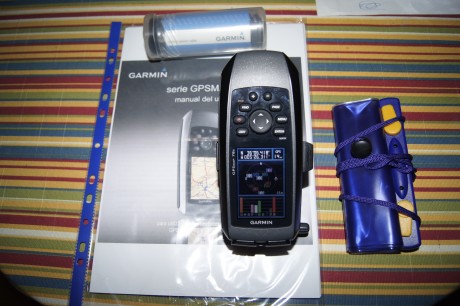 Hola, vendo este fabuloso GPS map en color. Practicamente nuevo, ni un arañazo ni desgaste ni roces. Funcionamiento 00