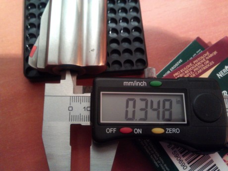 hola amigos,
actualmente recargo tanto 9pb como .38sp con 5,4 grains de la nueva ba9 y puntas cobreadas 100