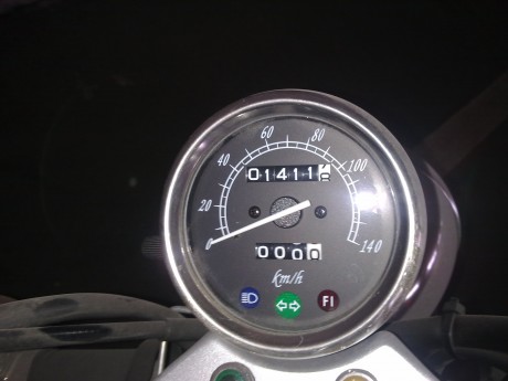  Hola chicos, por falta de uso y tiempo para ello, vendo en Madrid, una Suzuki Marauder 125 cc IMPECABLE, 01