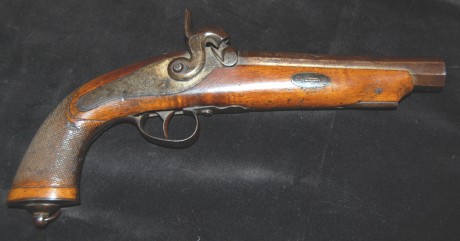 Hello

I am a guy from Denmark collecting Danish weapons. I have bought a collection with this gun:

Eibar 02