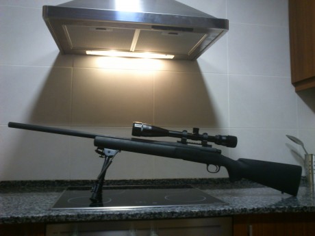 jejejeje hola compañeros. Aquí os enseño orgullosamente mi Remington 700 Police del 308 con su  nuevo 00