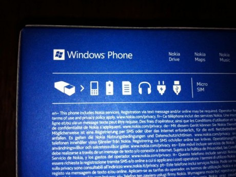 Vendo Nokia Lumia 710 de Vodafone nuevo a estrenar. El telefono es negro. Como se ve en la foto, esta 00