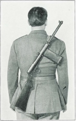 Hace unos días encontré por casualidad en una web extranjera un arma a la venta que hacía muchos años 150