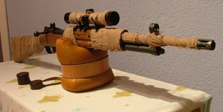 Finalmente y luego de buscar encontrar y adaptar los componentes, tengo el Fr8 con su visor scout casi 122