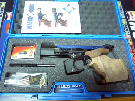 Hola a todos.

Dentro de la modalidad de Estándar (22)  tengo intención de cambiar mi pistola ksp200 por 40