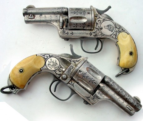 Hace unos días encontré por casualidad en una web extranjera un arma a la venta que hacía muchos años 61