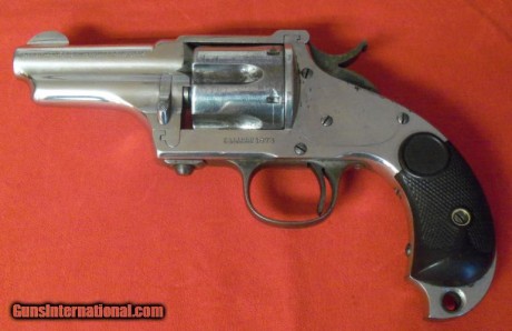 Hace unos días encontré por casualidad en una web extranjera un arma a la venta que hacía muchos años 82